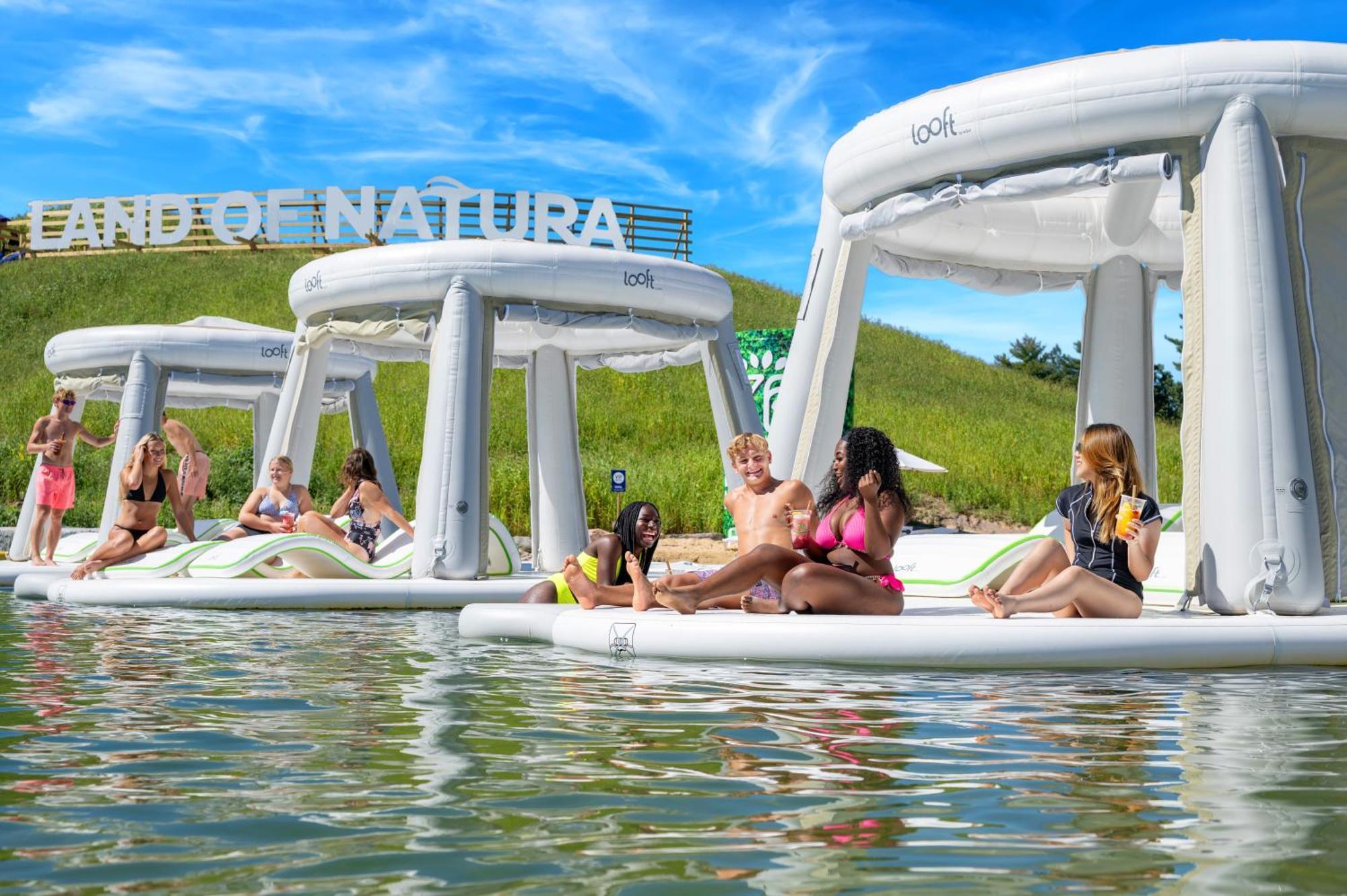The Vue Boutique Hotel & Boathouse Wisconsin Dells Exterior photo